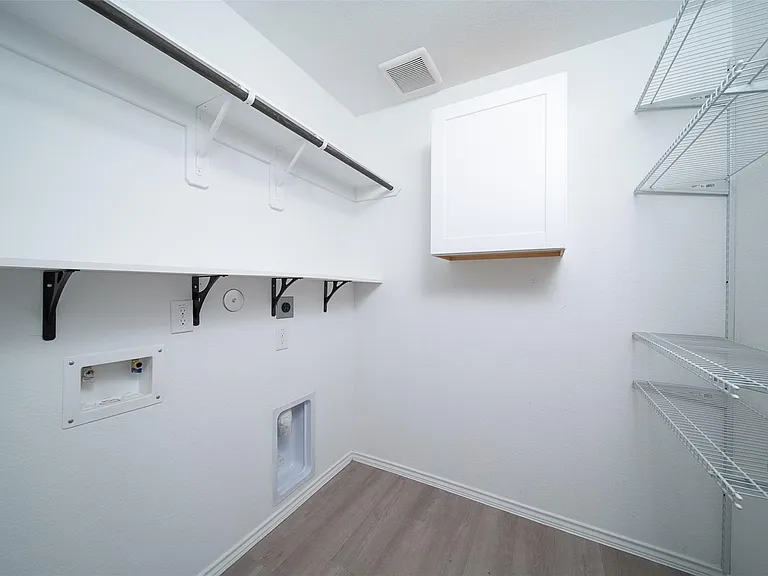 18450 White Stallion Ln — Photo 17