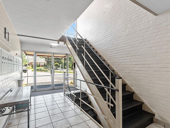 2nd image of 3355 University Blvd W APT 100