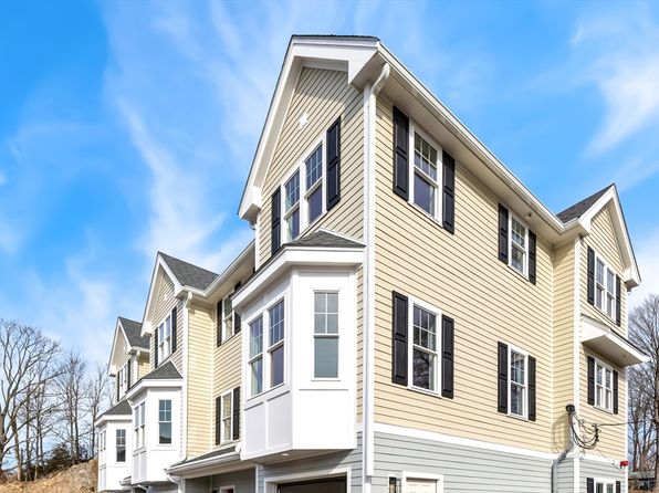 741 Washington St #3, Canton, MA 02021