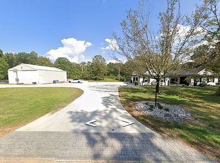 1494 Bear Creek Rd, Parsons, TN 38363