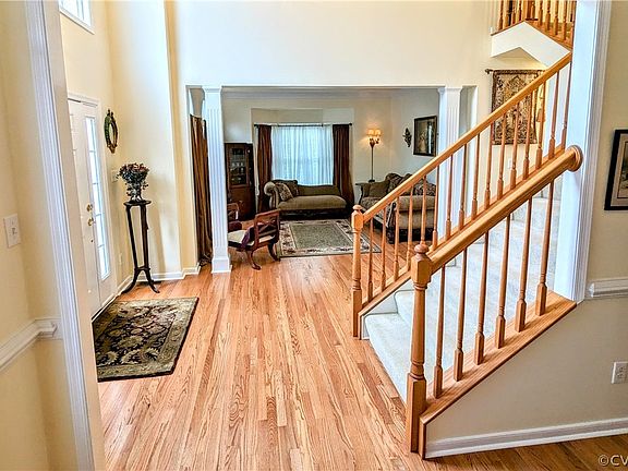 5th image of 11296 Silverstone Dr