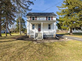 215 Buckman Rd, Rochester, NY 14615
