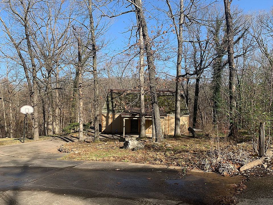 1st image of 108 Dogwood Ln
