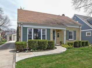 829 Robinhood Ln, La Grange Park, IL
