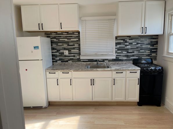 (undisclosed Address)