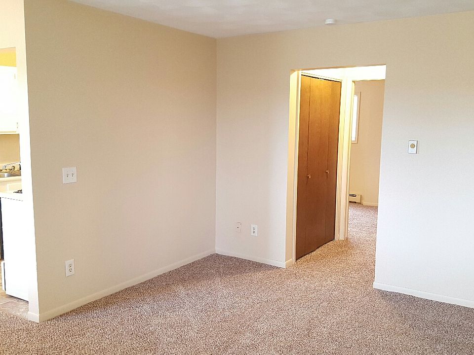 1st image of 3811 Sandhurst Dr APT 306