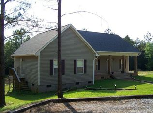 1855 N County Road 67, Skipperville, AL 36374