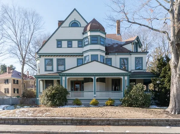 177 Walnut St Unit 177, Newtonville, MA 02460