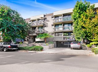 727 Westbourne, West Hollywood, CA 90069