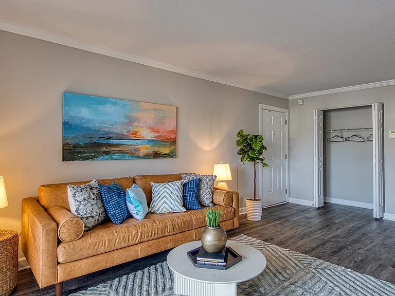 Coastline Apartments — Photo 29