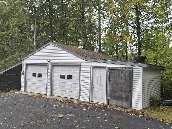 5th image of 306 Bean Hill Road