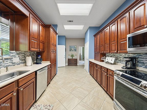 5th image of 2424 Grand Harbor Dr