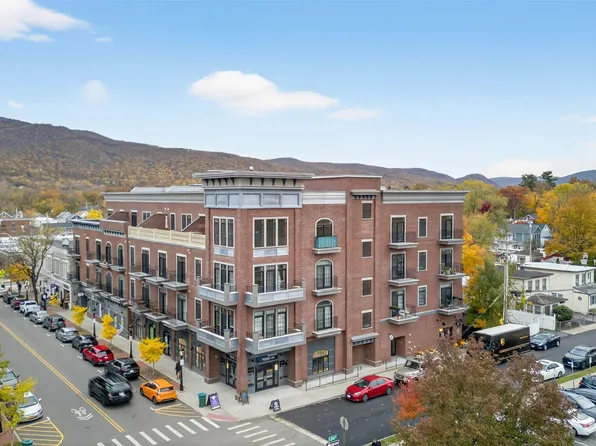 249 Main Street #305, Beacon, NY 12508