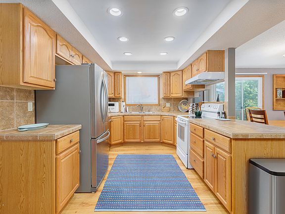 4th image of 5820 El Mesa Ave