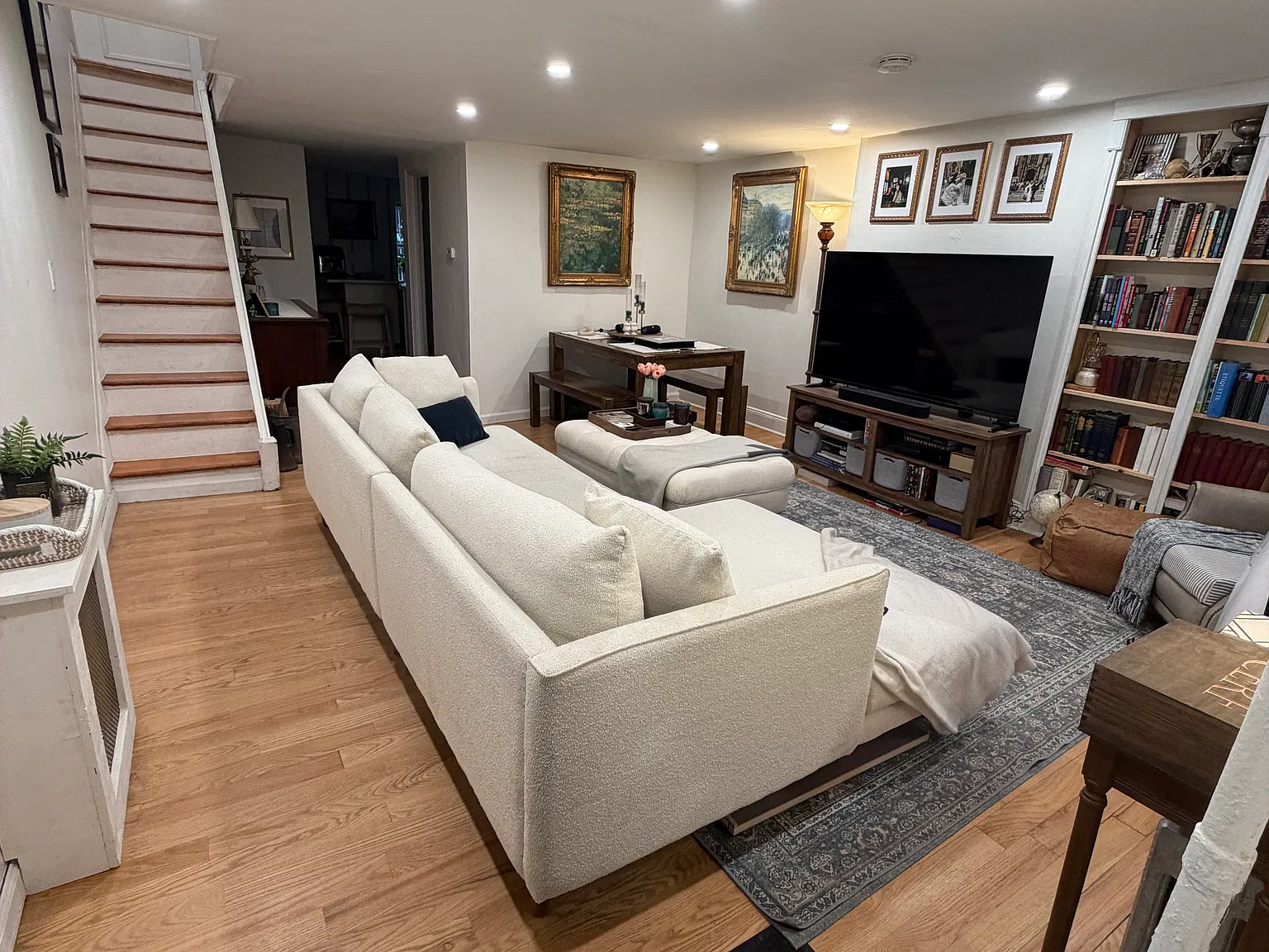 65 Somers Street — Photo 2