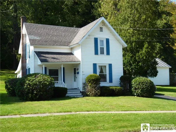 239 S Main St, Cattaraugus, NY 14719