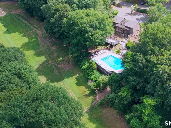 11 Willow Lane #11, Avon, CT 06001