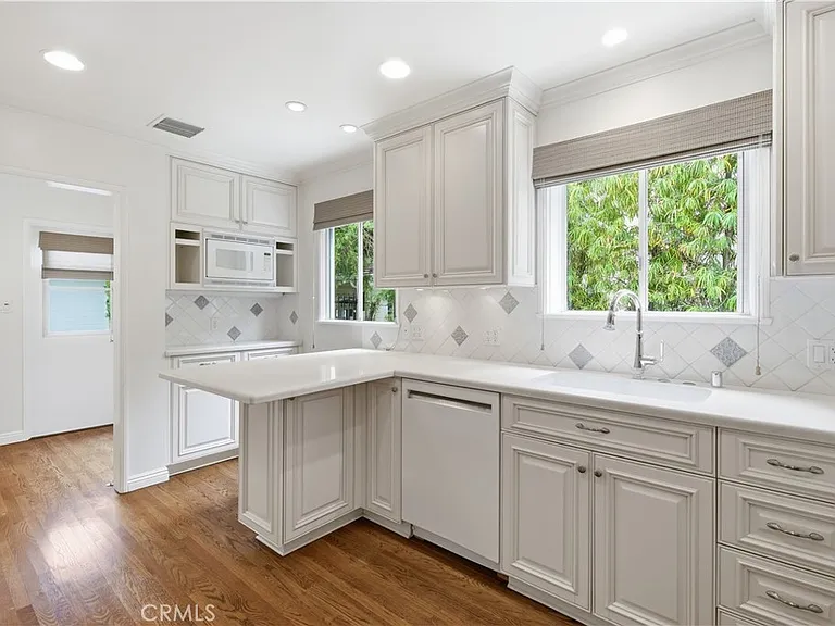 1536 Bradbury Rd — Photo 14