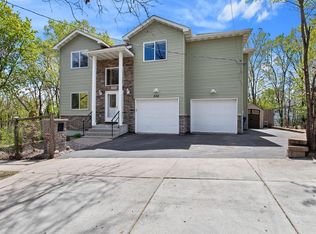 356 Arlington Ave W, Saint Paul, MN 55117