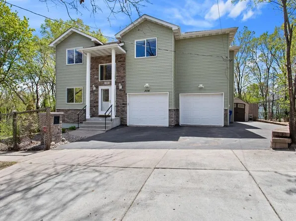 356 Arlington Ave W, Saint Paul, MN 55117