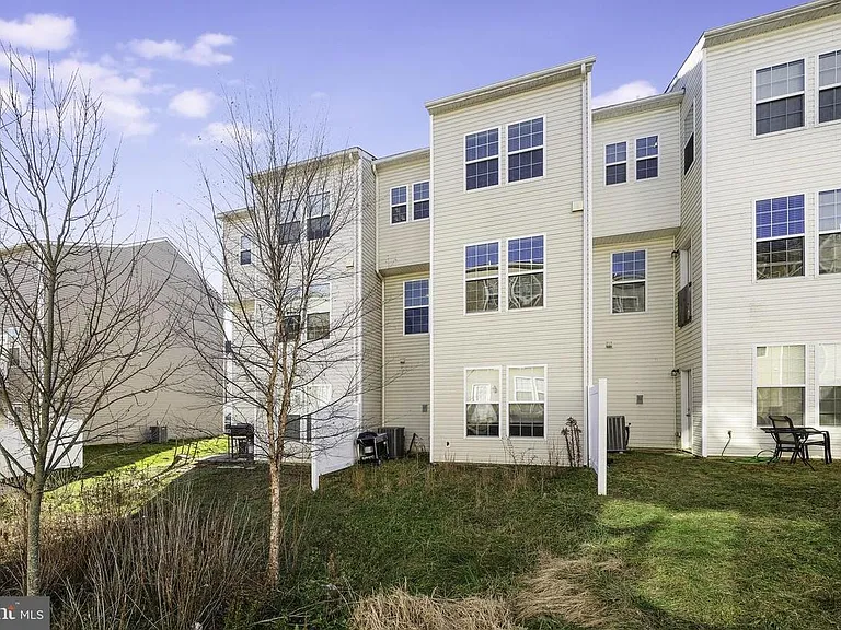 242 Schramm Loop — Photo 15