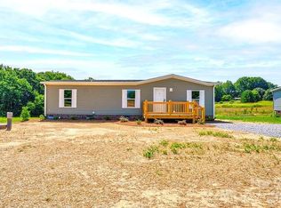 106 Advent Dr, Grover, NC 28073