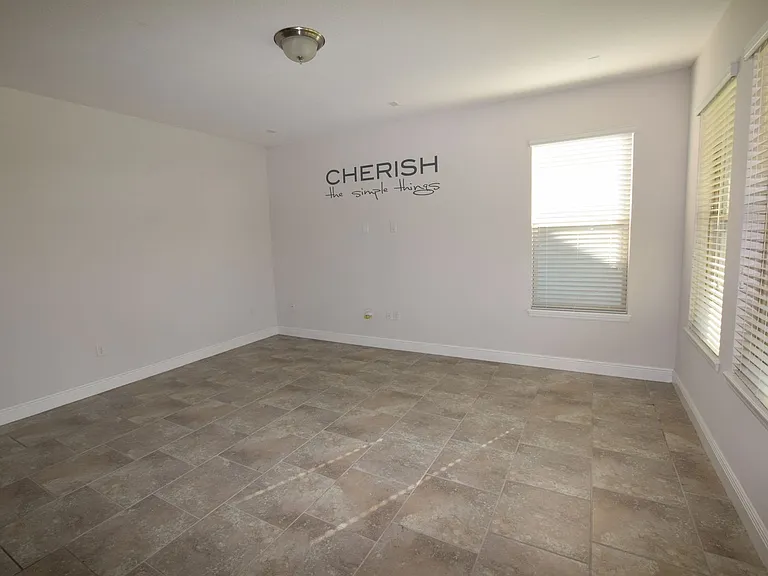 10284 Atwater Bay Dr — Photo 8
