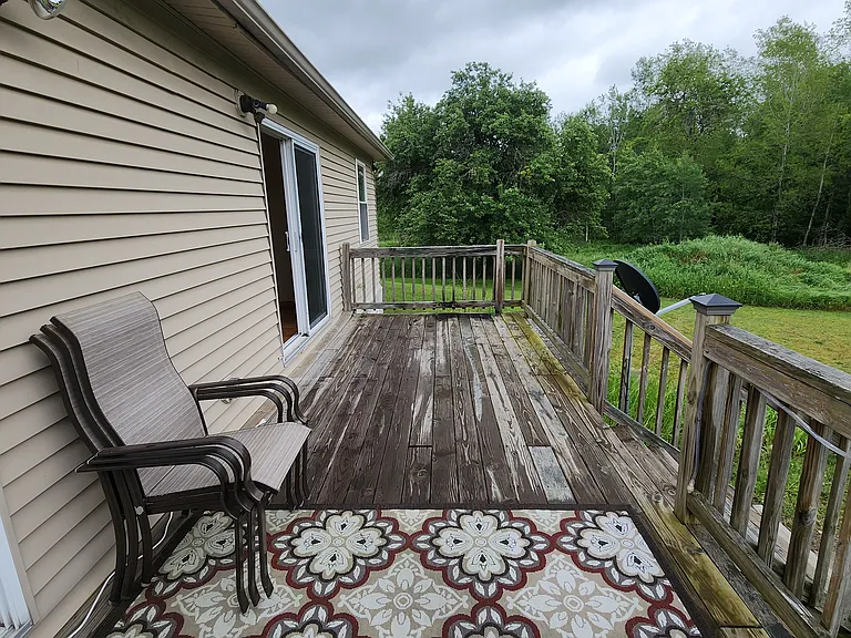 Shared back deck