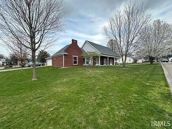 2nd image of 709 E Musket Dr