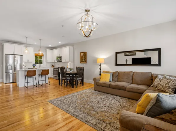 88 Silver Street #3, Dover, NH 03820