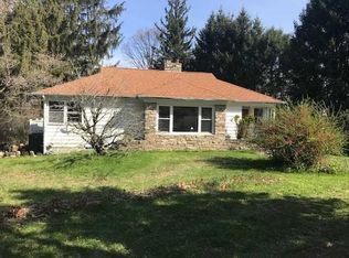 785 Freedom Plains Rd, Poughkeepsie, NY 12603