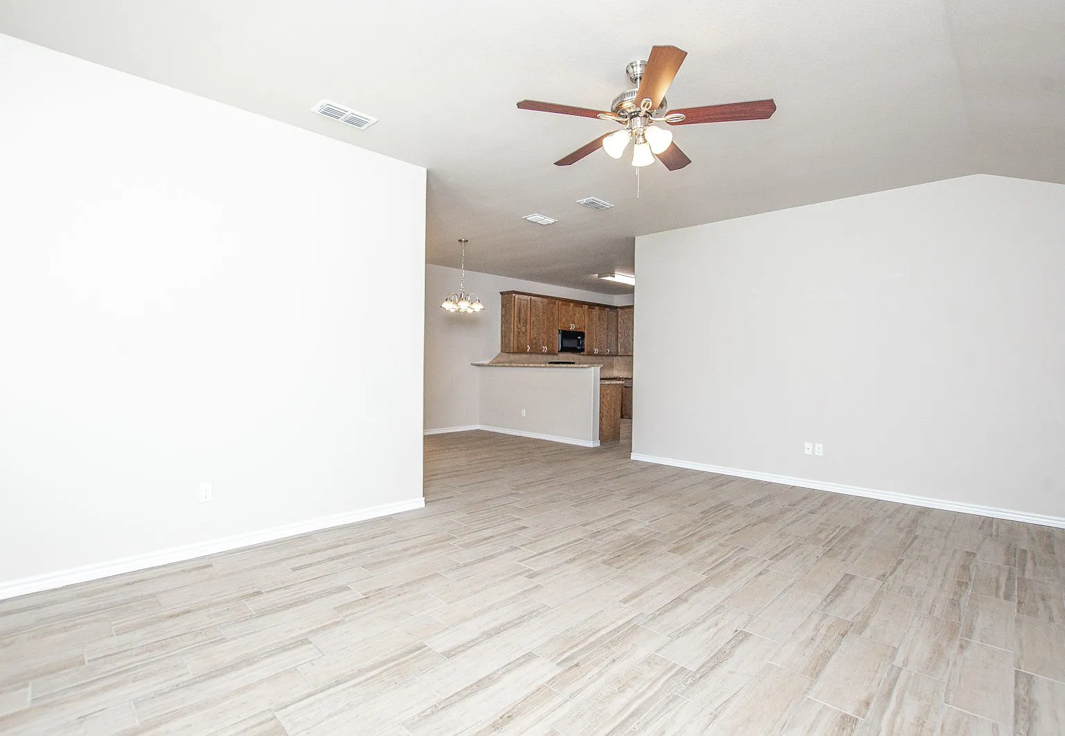 2551 Leroy Lane, Unit B — Photo 2