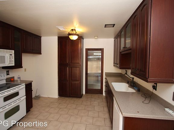 4th image of 5498 E Willow Woods Ln Unit C