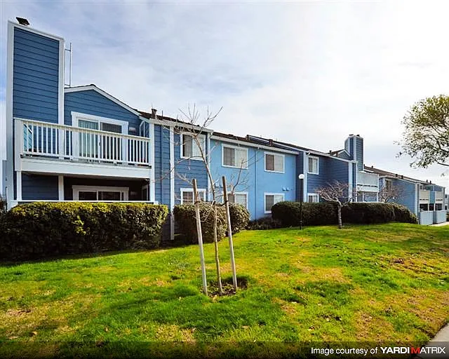 Mariner Village — Photo 5