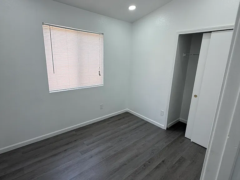 10652 Neptune St NW — Photo 16