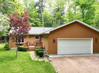 1179 Minne Wonka Ln, Three Lakes, WI 54562