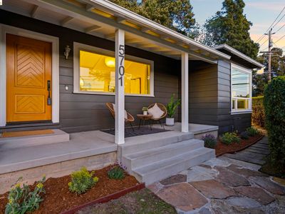 5701 Snake Rd, Oakland, CA, 94611