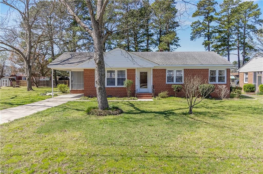 215 Jordan Dr Smithfield Va 23430 Mls 10370781 Zillow