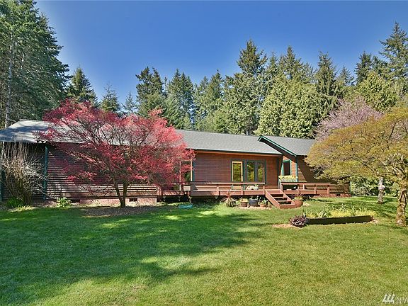 2nd image of 4168 NE Gamble Creek Ln