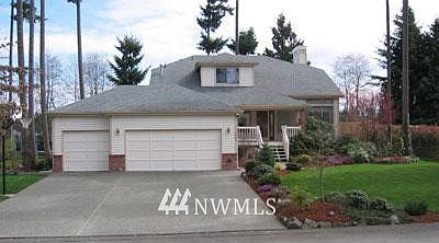 1st image of 10905 205 Avenue Ct E