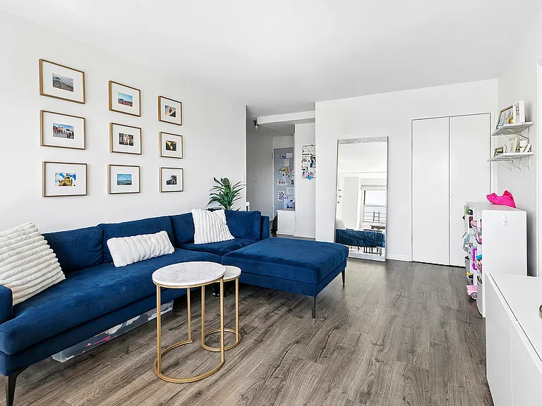 111 3rd Ave #12FG — Photo 3