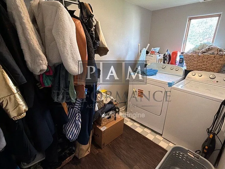 4730 5th Ave — Photo 31