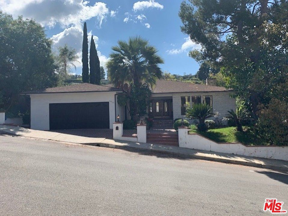 1st image of 11418 Dona Pegita Dr