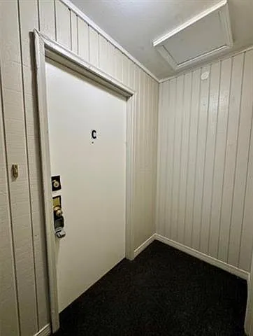 908 Jeffrey Ct #C — Photo 10