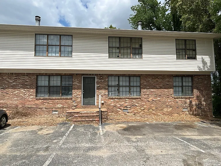 263 Tinker Hill Cv #C — Photo 1