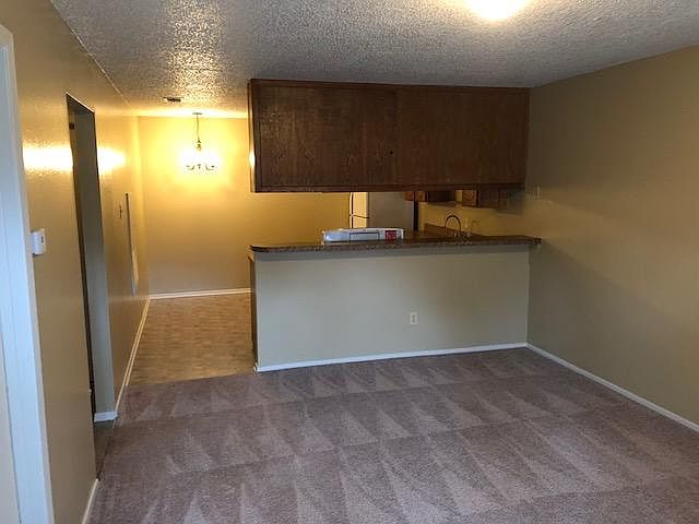 2nd image of 203 E Sycamore Ln APT B