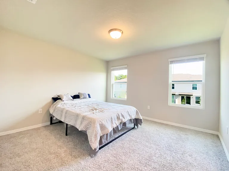 561 Legacy Loop — Photo 9