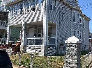 231-233 Hough Ave, Bridgeport, CT 06608