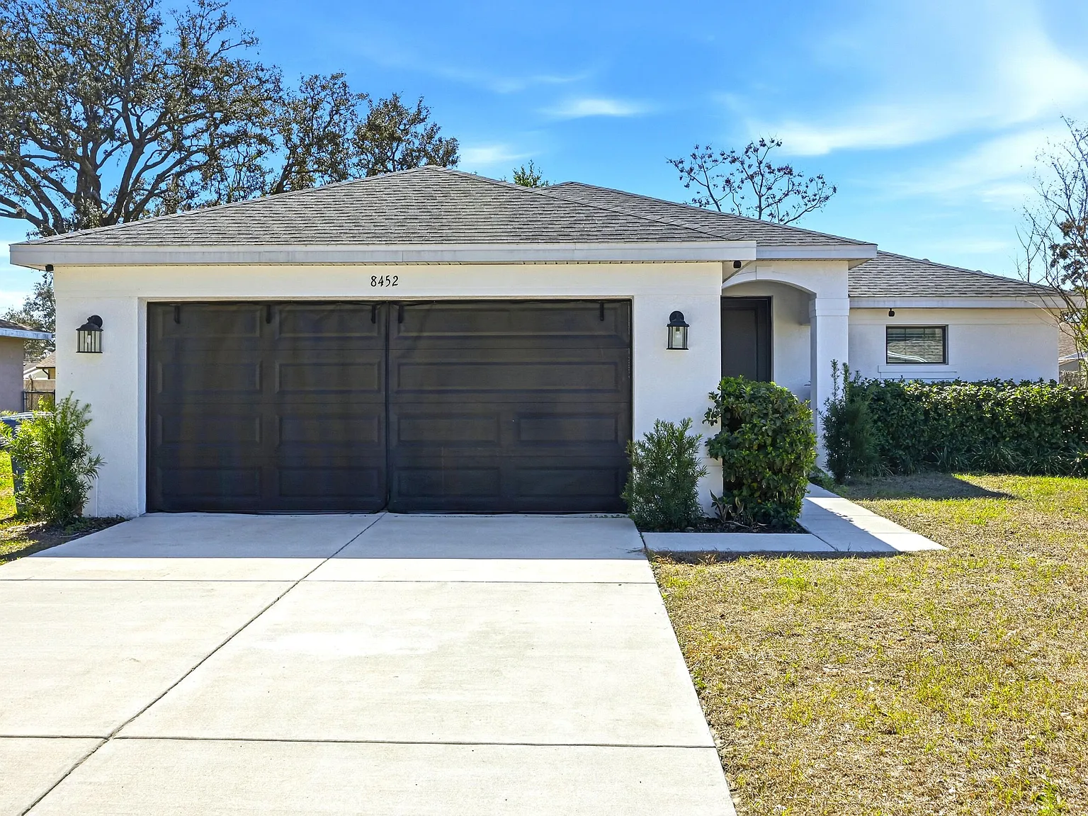 3 bed, 2.0 bath, 1331 sqft, $2,150 — Photo 1