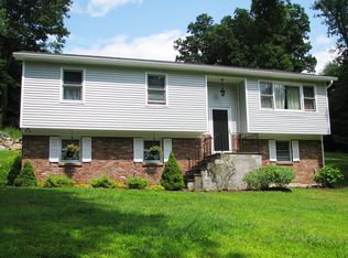 12 Hilda Dr, Mahopac, NY 10541